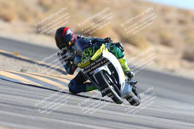 media/Jan-10-2025-CVMA Friday Practice (Fri) [[489e0da257]]/Group 4 and Trackday/Session 4 (Turn 16)/